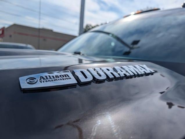 Used 2018 Chevrolet Silverado 2500 LT w/ LT Convenience Package AWD/4WD image 3