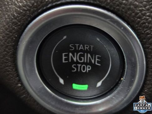 Used 2020 GMC Sierra 1500 SLT AWD/4WD image 30
