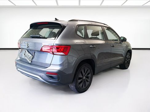 Used 2022 Volkswagen Taos S FWD image 4