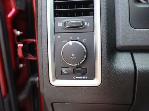 Used 2018 RAM 2500 Big Horn AWD/4WD image 14