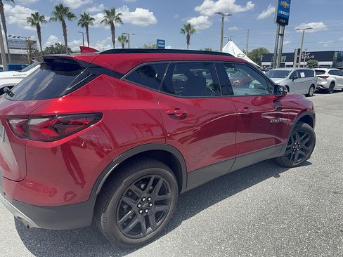 Certified 2022 Chevrolet Blazer LT FWD image 4