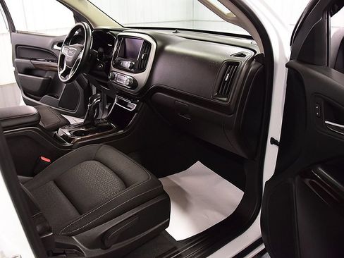 Used 2022 GMC Canyon Elevation RWD image 31