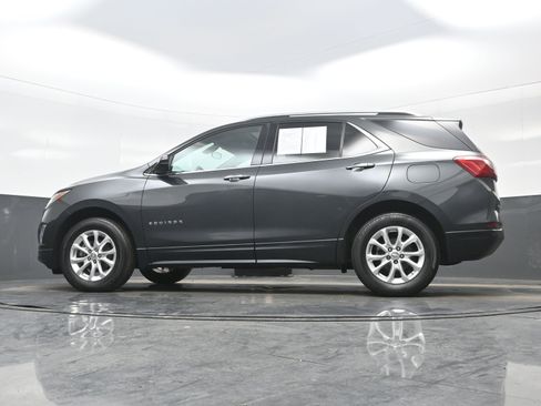 Used 2018 Chevrolet Equinox LT w/ Sun & Infotainment Package image 28