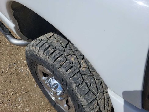 Used 2006 Dodge Ram 1500 Truck SLT AWD/4WD image 16