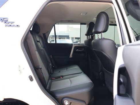 Used 2023 Toyota 4Runner SR5 Premium image 37