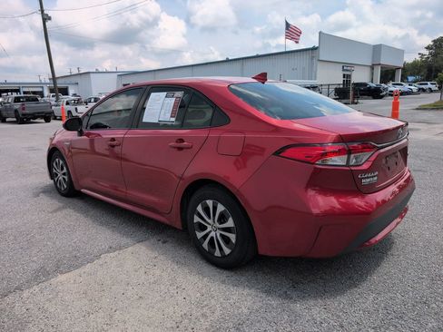 Used 2021 Toyota Corolla LE FWD image 6