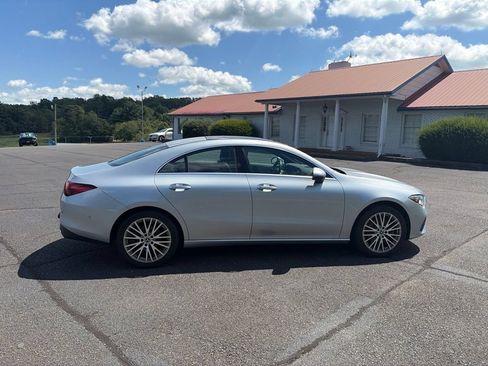 Used 2025 Mercedes-Benz CLA 250 image 11