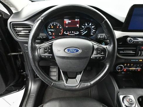Used 2021 Ford Escape SEL image 25
