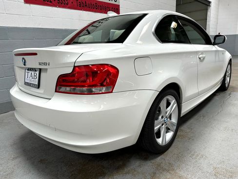 Used 2013 BMW 128i Coupe image 3