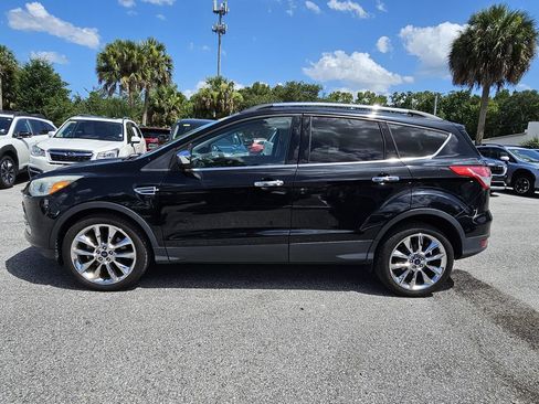 Used 2016 Ford Escape SE w/ SE Chrome Package FWD image 5