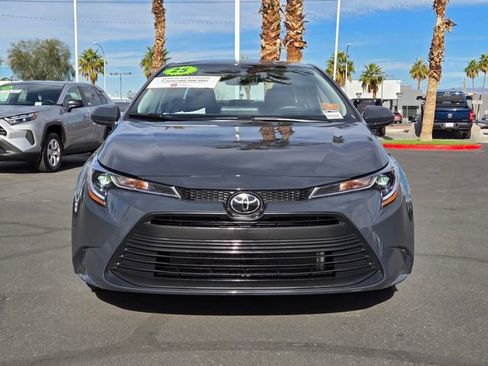 Used 2025 Toyota Corolla LE image 7