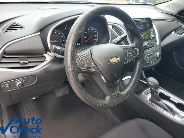 Used 2024 Chevrolet Malibu LT FWD image 18
