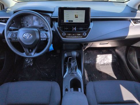Used 2024 Toyota Corolla LE image 17