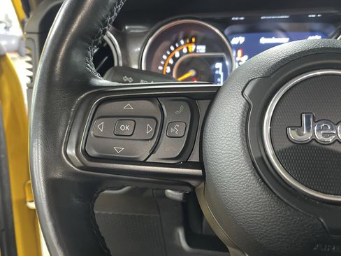 Used 2021 Jeep Wrangler Unlimited Sport image 18