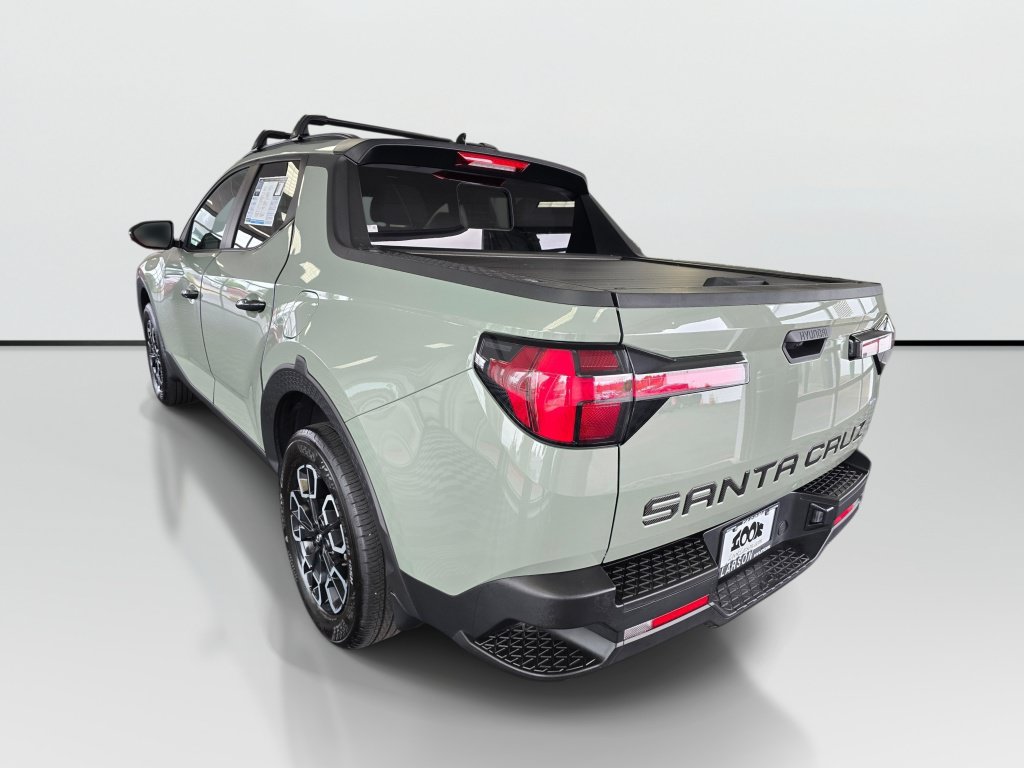 Used 2024 Hyundai Santa Cruz SEL w/ Activity Package AWD/4WD image 3