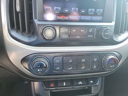 Used 2016 GMC Canyon SLE w/ SLE Convenience Package image 30