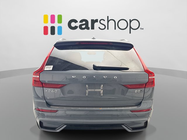 Used 2023 Volvo XC60 B5 Plus w/ Climate Package AWD/4WD image 4
