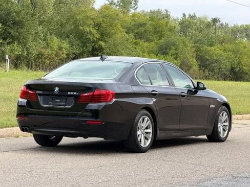 Used 2015 BMW 528i xDrive Sedan AWD/4WD image 10