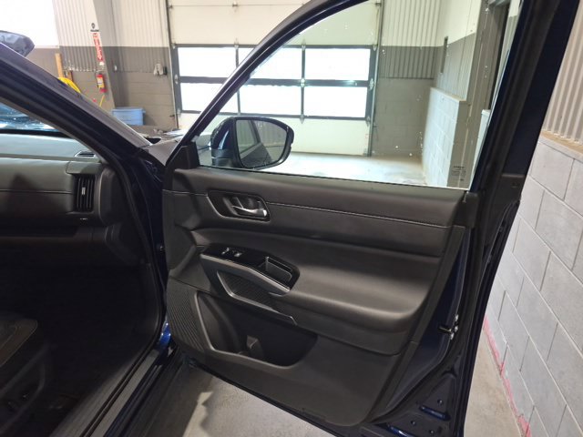Certified 2025 Nissan Pathfinder SL AWD/4WD image 27