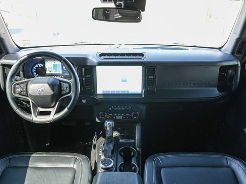 Used 2021 Ford Bronco First Edition image 12