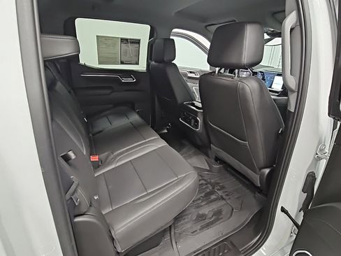 Used 2022 GMC Sierra 1500 SLT w/ SLT Premium Plus Package image 37