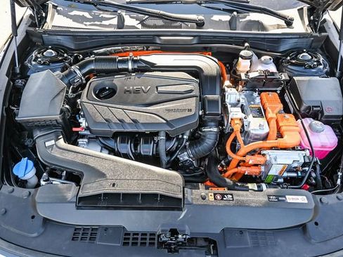 Certified 2025 Hyundai Sonata Limited image 29
