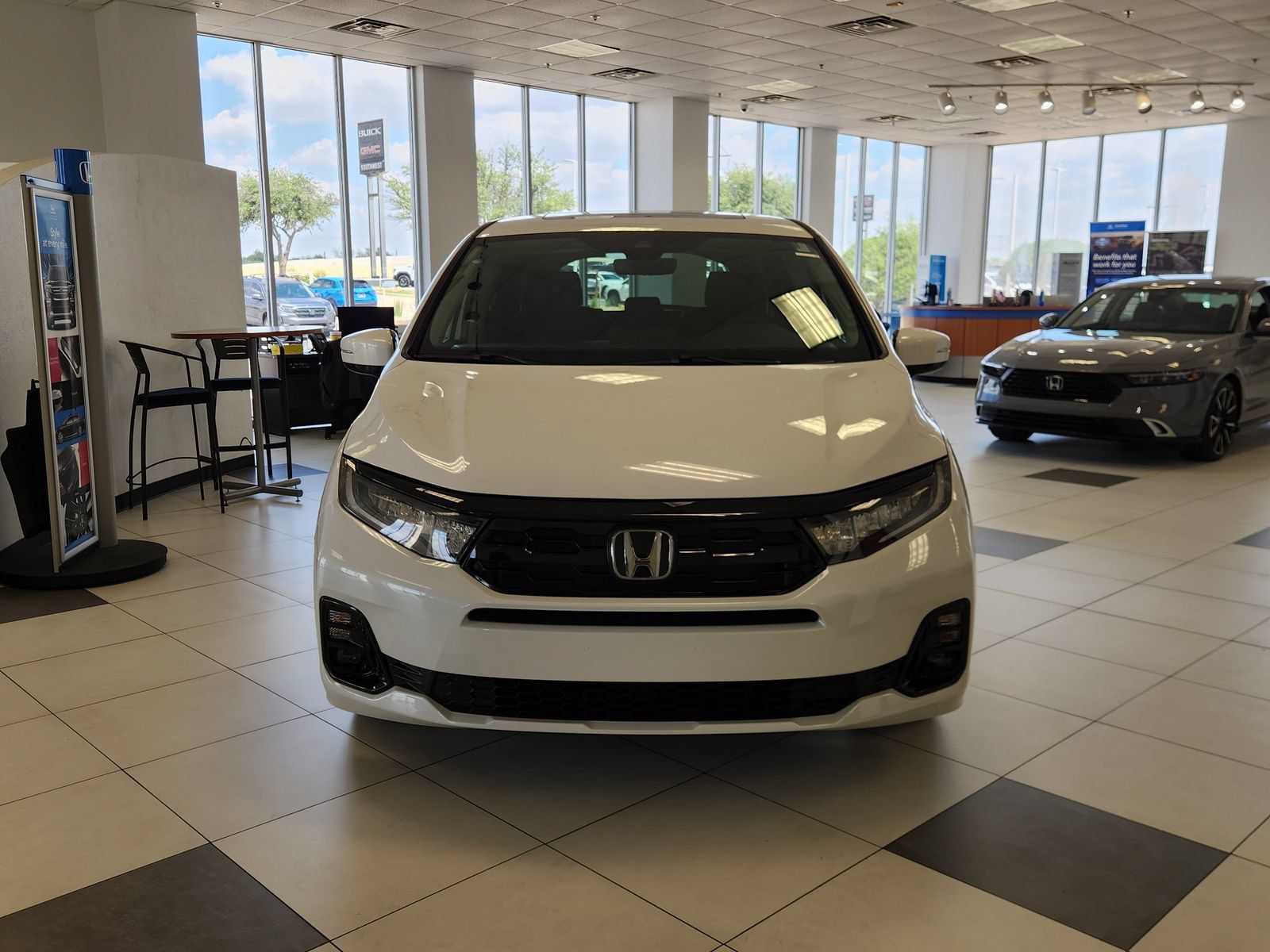 New 2026 Honda Odyssey Elite image 6