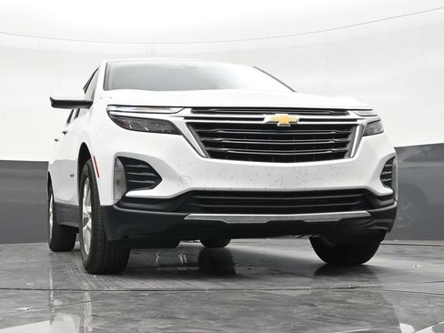 Used 2023 Chevrolet Equinox LT FWD image 26