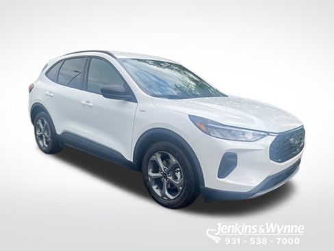 New 2026 Ford Escape ST-Line w/ Tech Pack #1 FWD image 4