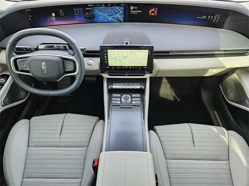 New 2026 Lincoln Nautilus Reserve image 24