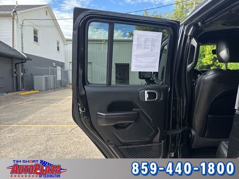 Used 2021 Jeep Gladiator Sport image 63