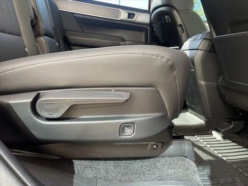 Used 2025 Hyundai Santa Fe XRT image 24