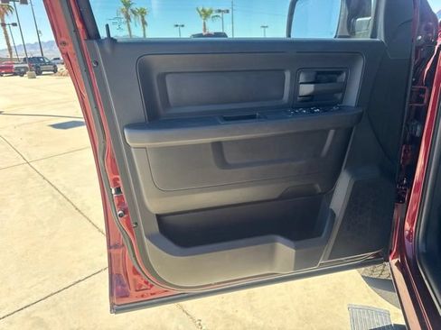 Certified 2017 RAM 1500 Express AWD/4WD image 17