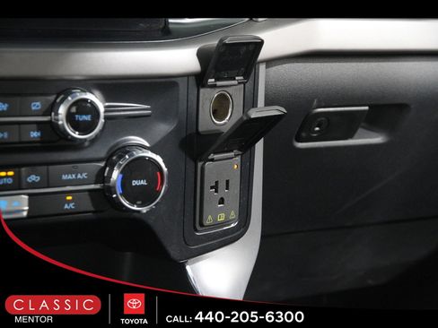 Used 2024 Ford F150 XLT w/ Mobile Office Package image 19