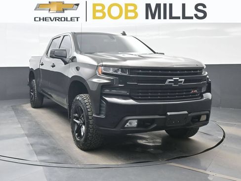 Used 2021 Chevrolet Silverado 1500 LT Trail Boss w/ Bed Protection Package AWD/4WD image 1