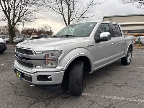Used 2019 Ford F150 Platinum image 3