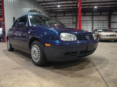 Used 2001 Volkswagen Cabrio GLS image 24