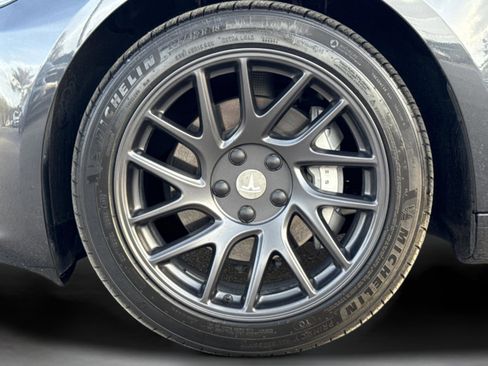 Used 2025 Tesla Model 3 Long Range image 24