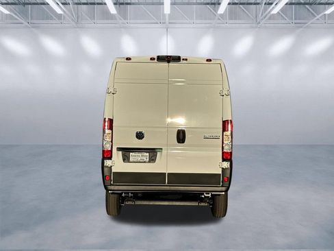New 2026 RAM ProMaster 2500 FWD image 5