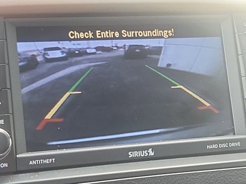 Used 2019 Dodge Grand Caravan SXT w/ Driver Convenience Group image 10