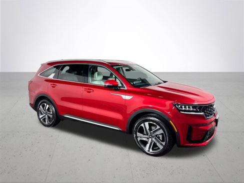 Certified 2023 Kia Sorento EX image 5