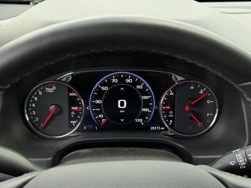 Used 2023 GMC Acadia SLT w/ Technology Package AWD/4WD image 13