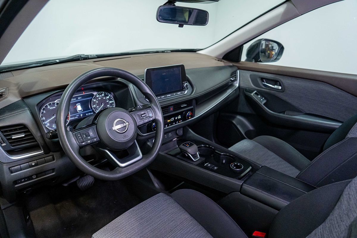 Used 2023 Nissan Rogue SV AWD/4WD image 11