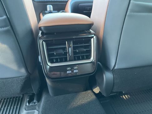 New 2026 Toyota Crown Signia XLE image 25