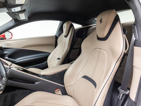 Certified 2022 Ferrari Roma RWD image 67