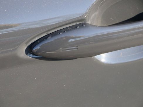 Used 2025 Toyota Camry XLE image 15