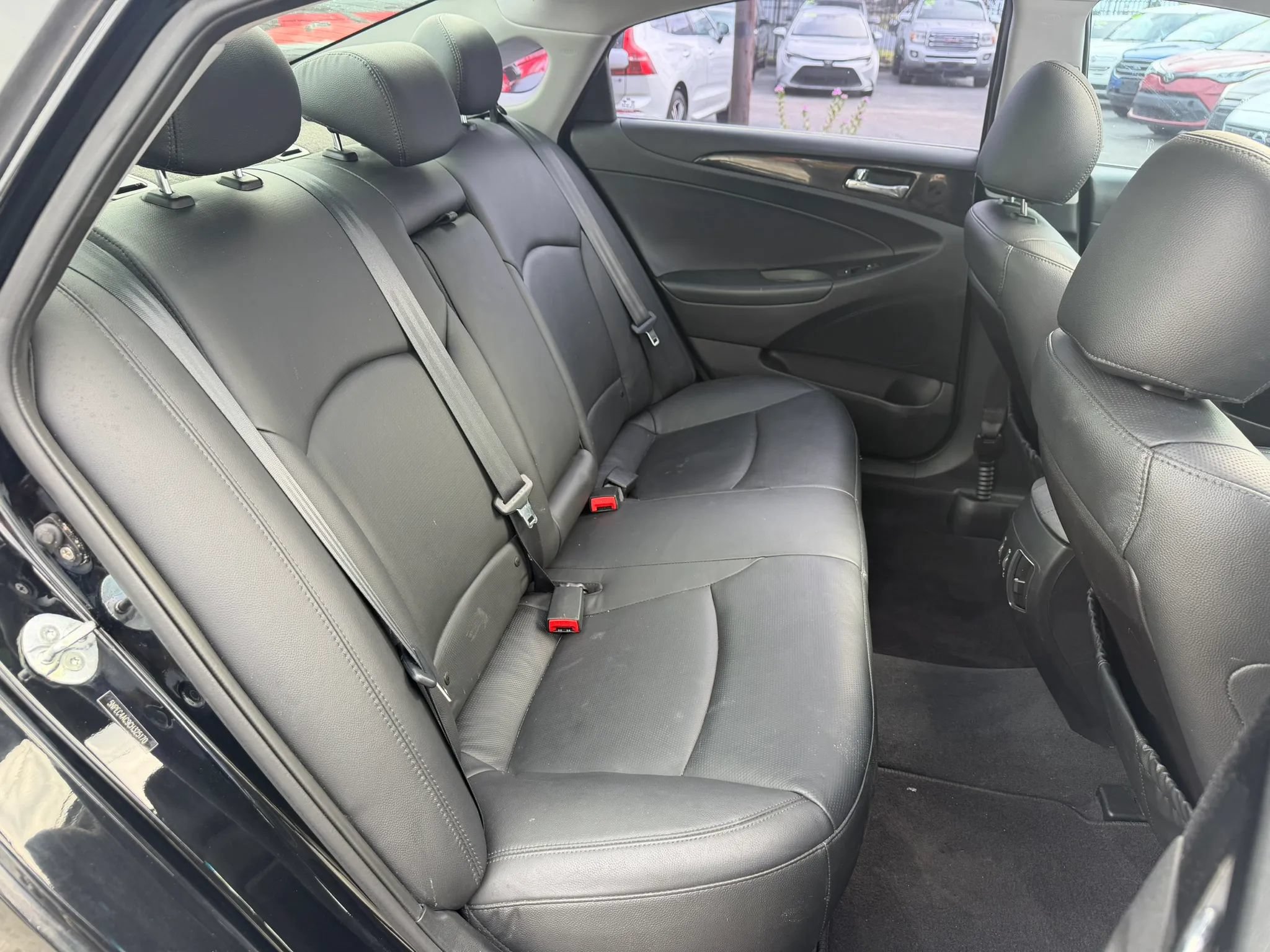 Used 2012 Hyundai Sonata Limited FWD image 13