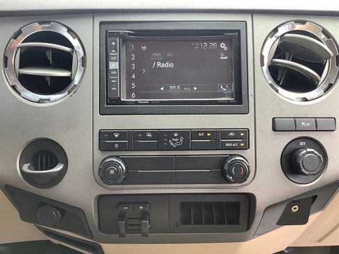 Used 2012 Ford F350 XLT w/ XLT Interior Pkg AWD/4WD image 22