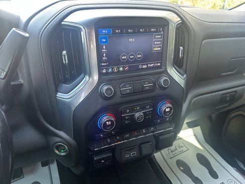 Used 2020 Chevrolet Silverado 1500 LT w/ All-Star Edition image 15