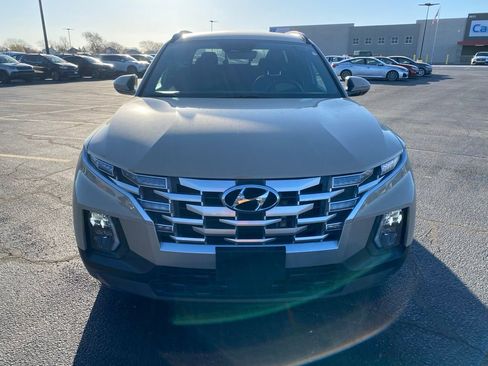 Used 2023 Hyundai Santa Cruz SEL Premium image 2